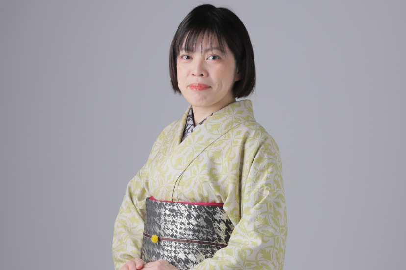 講師　​花石 あずさ